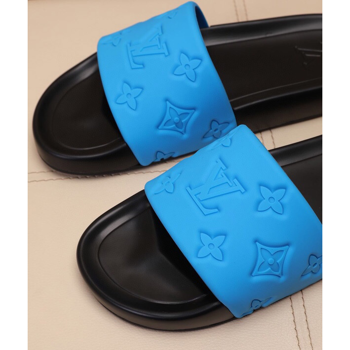 Louis Vuitton Monogram Slippers - DopestKickz