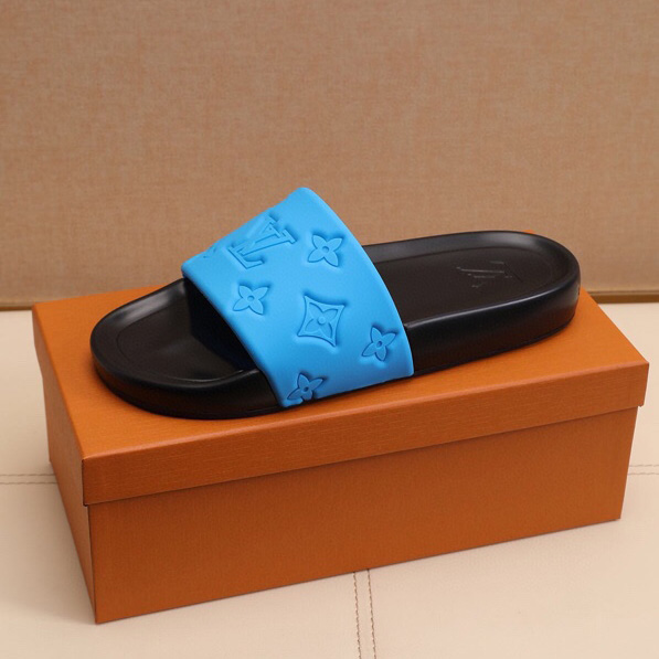 Louis Vuitton Monogram Slippers - DopestKickz