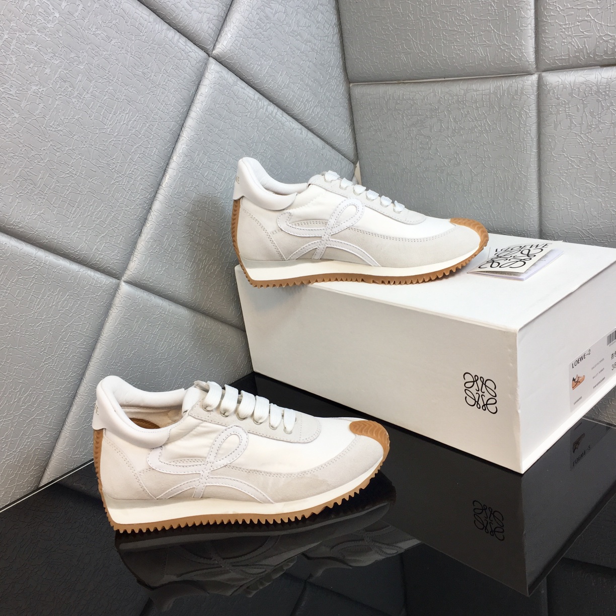 Loewe Flow Runner In Calfskin - DopestKickz