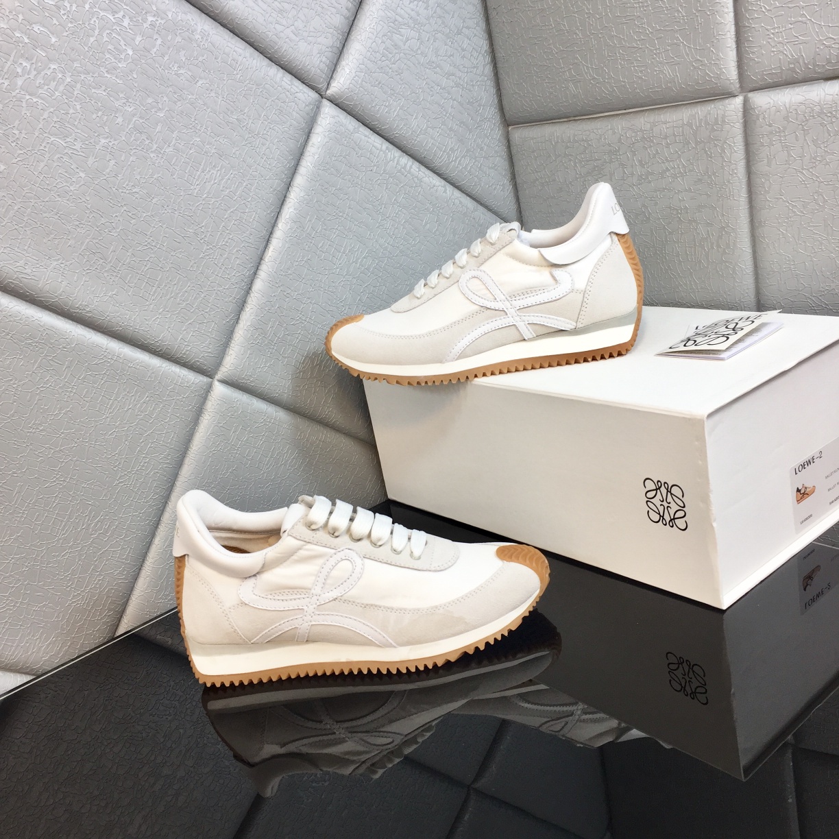 Loewe Flow Runner In Calfskin - DopestKickz