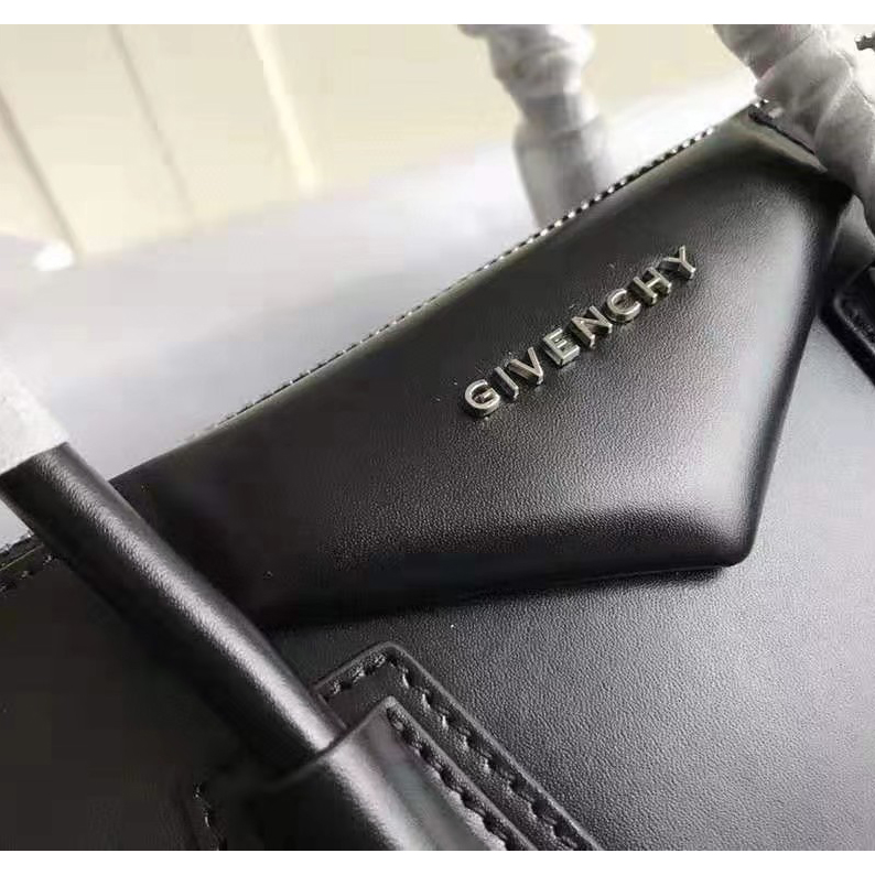 Givenchy Black Handbag(28-34-25CM) - DopestKickz