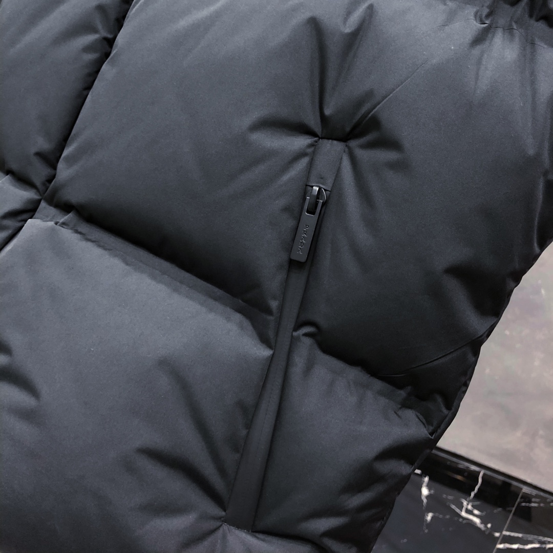 Prada Prada Logo Vest Jacket In Black - DopestKickz