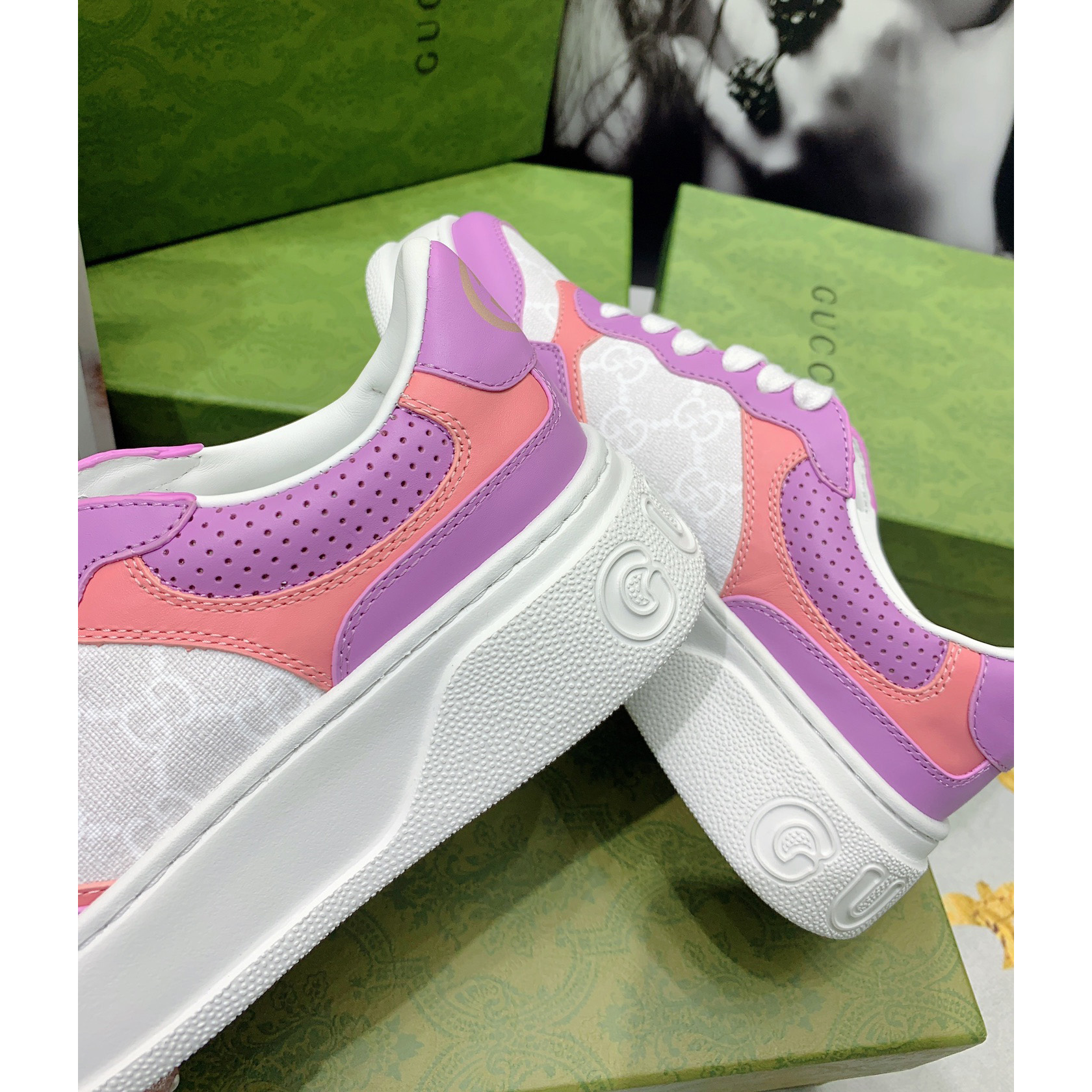 Gucci GG Chunky B SeriesMen's &Women's Sneakers - DopestKickz