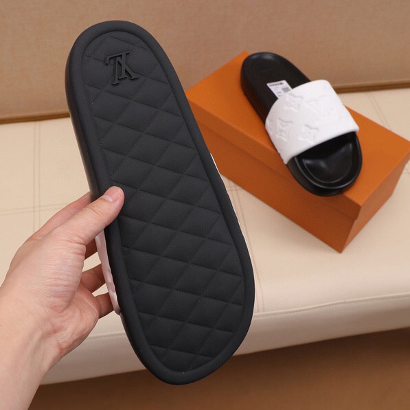 Louis Vuitton Monogram Slippers - DopestKickz