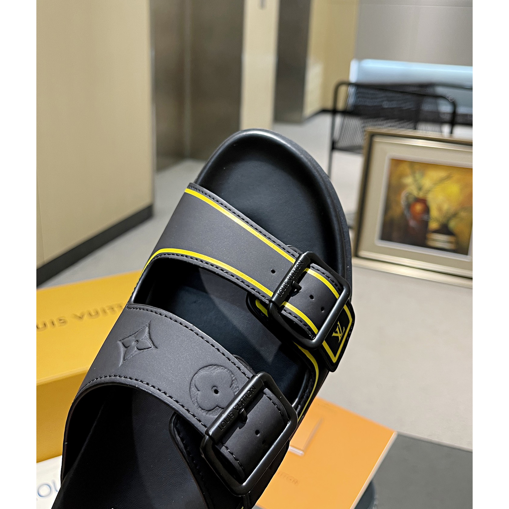 Louis Vuitton Men's Trainer Slippers - DopestKickz