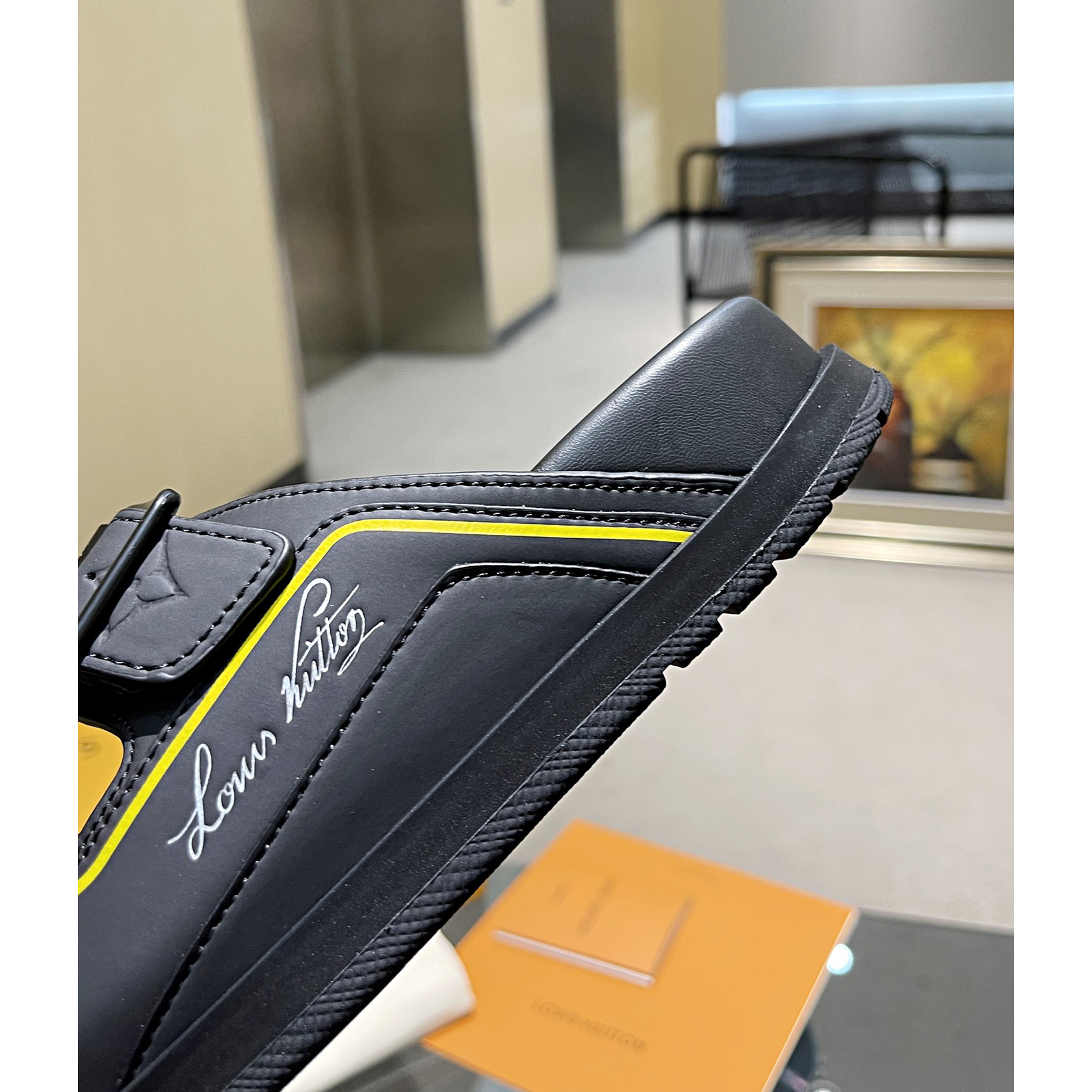 Louis Vuitton Men's Trainer Slippers - DopestKickz