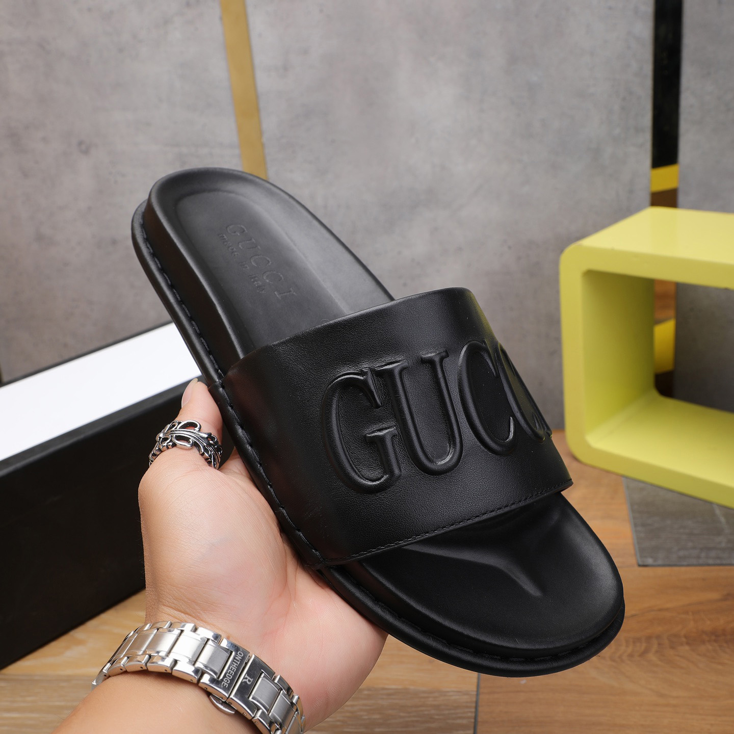 Gucci Logo Rubber Slide Sandal - DopestKickz