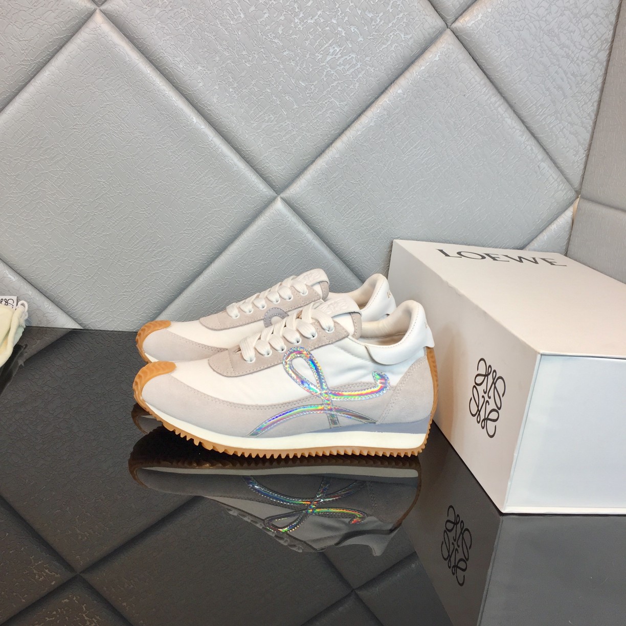 Loewe Flow Runner In Calfskin - DopestKickz