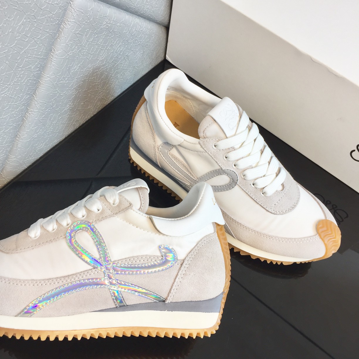 Loewe Flow Runner In Calfskin - DopestKickz