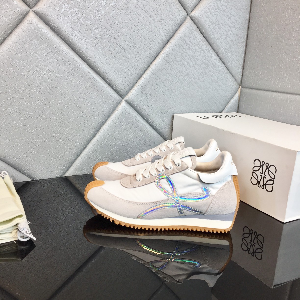 Loewe Flow Runner In Calfskin - DopestKickz