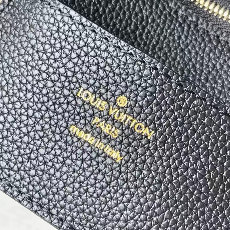 Louis Vuitton  Black Shoulder Bag （25-17.5-8CM） - DopestKickz