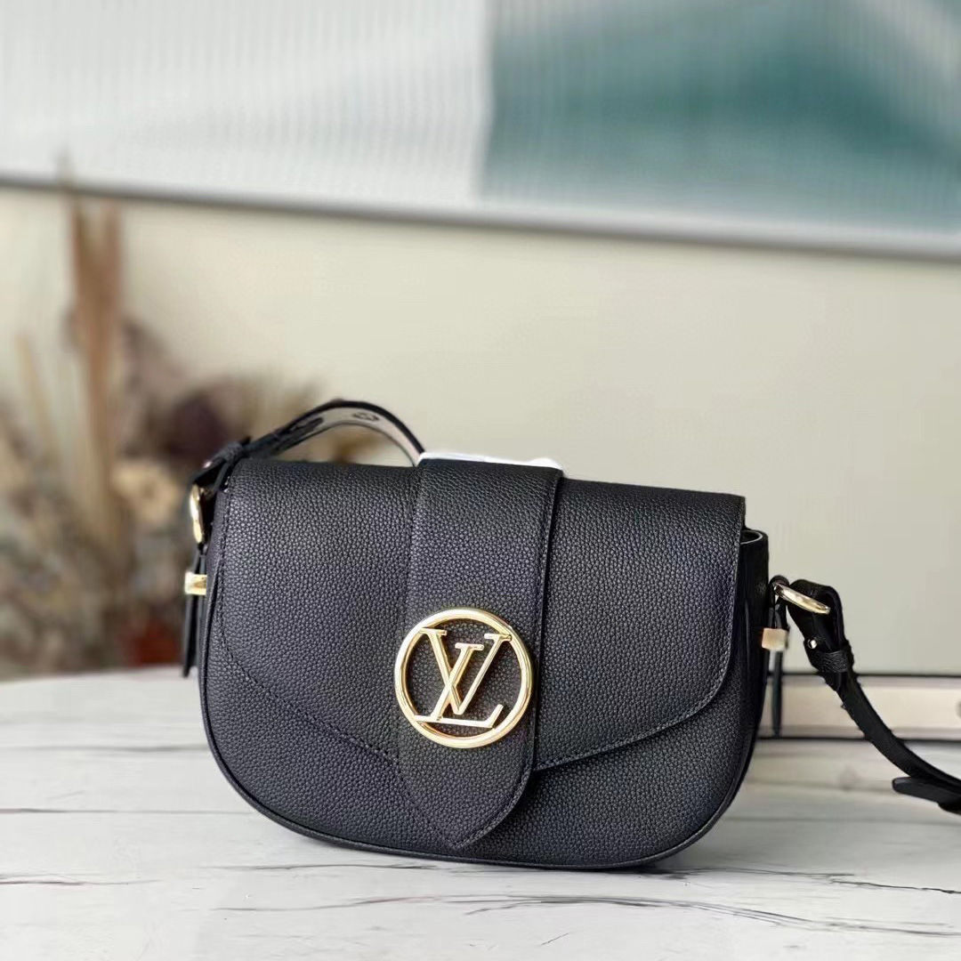 Louis Vuitton  Black Shoulder Bag （25-17.5-8CM） - DopestKickz