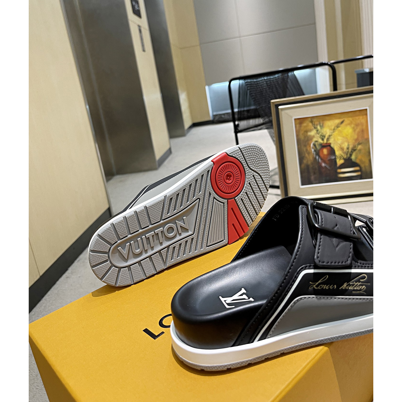 Louis Vuitton Men's Trainer Slippers - DopestKickz