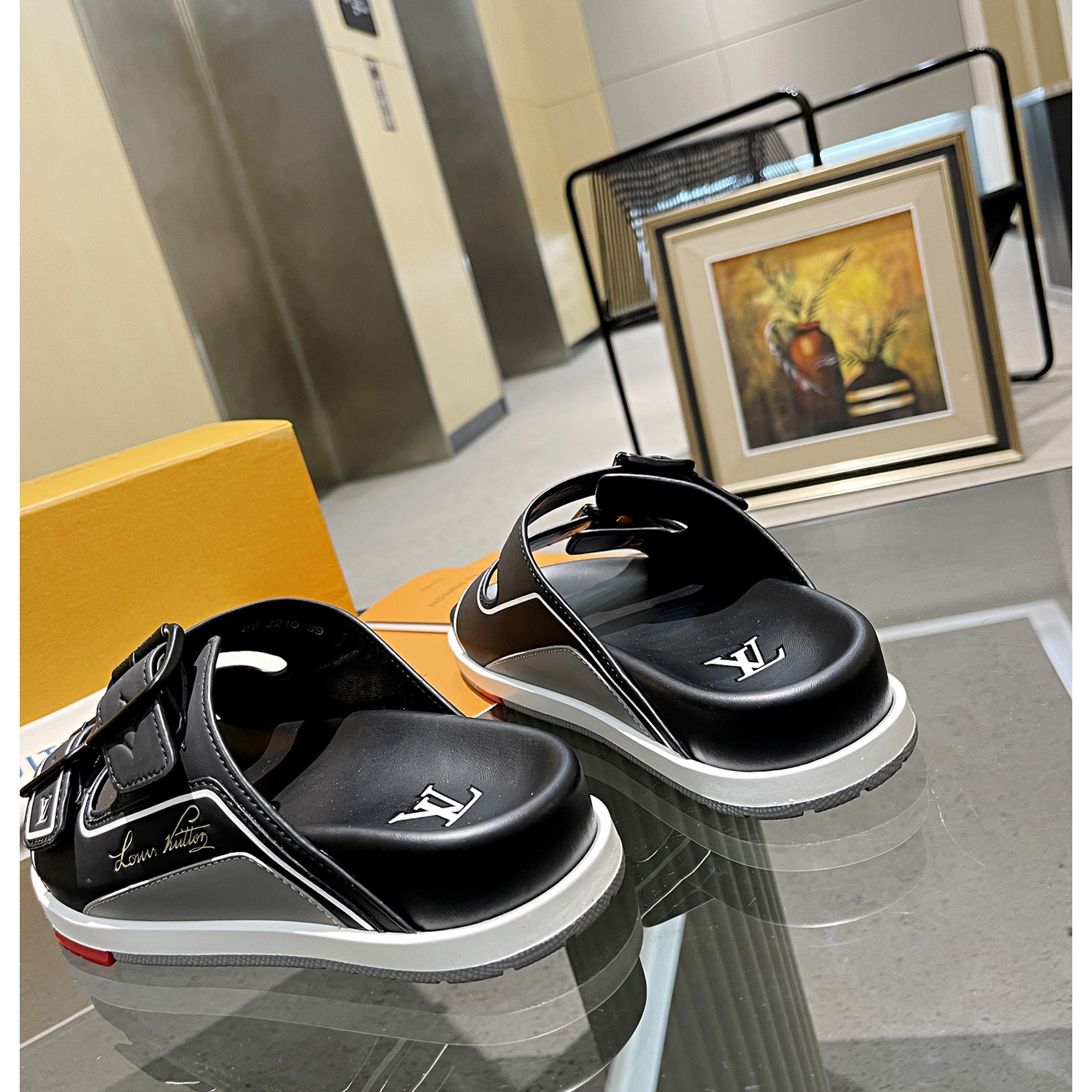 Louis Vuitton Men's Trainer Slippers - DopestKickz