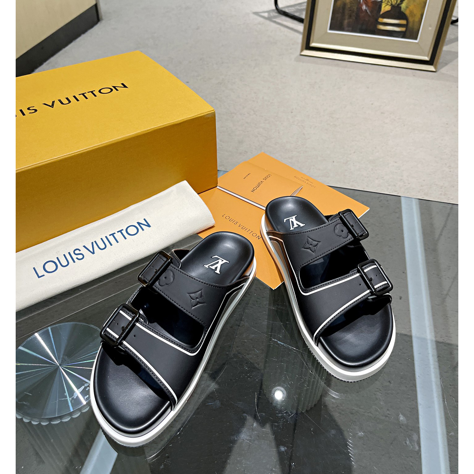 Louis Vuitton Men's Trainer Slippers - DopestKickz