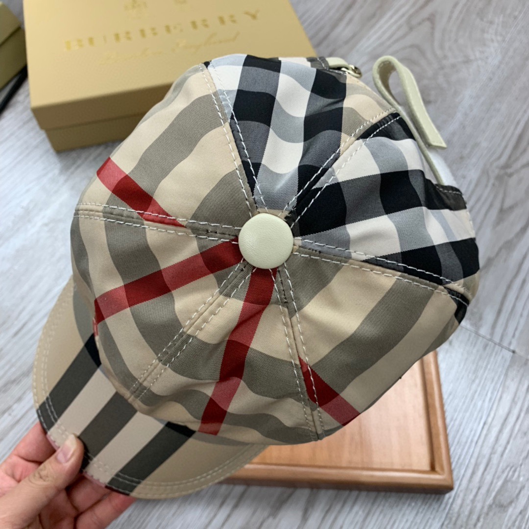 Burberry Vintage Check And Icon Stripe Baseball Cap - DopestKickz