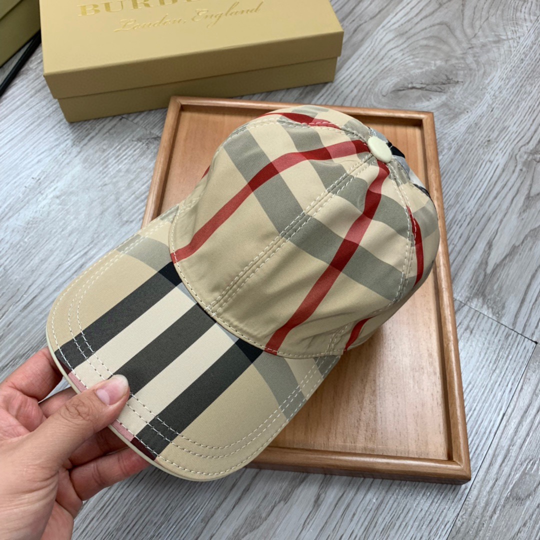 Burberry Vintage Check And Icon Stripe Baseball Cap - DopestKickz