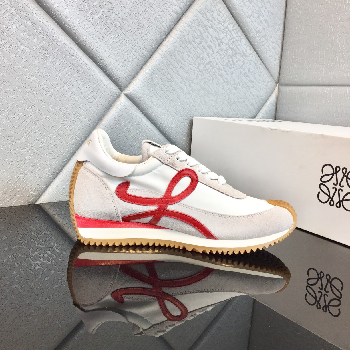 Loewe Flow Runner In Calfskin - DopestKickz