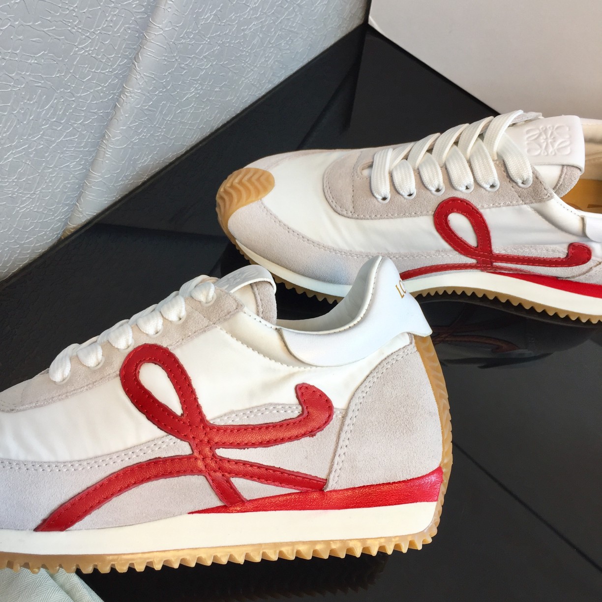 Loewe Flow Runner In Calfskin - DopestKickz