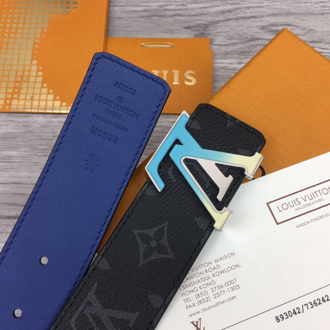 Louis Vuitton Shape 40MM Reversible Belt - DopestKickz