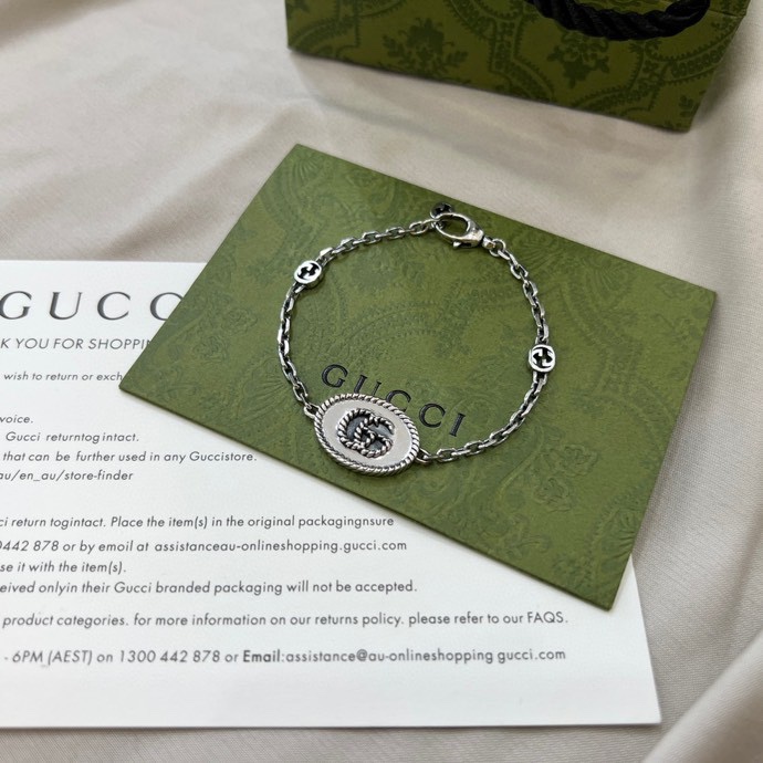 Gucci Double G Bracelet - DopestKickz
