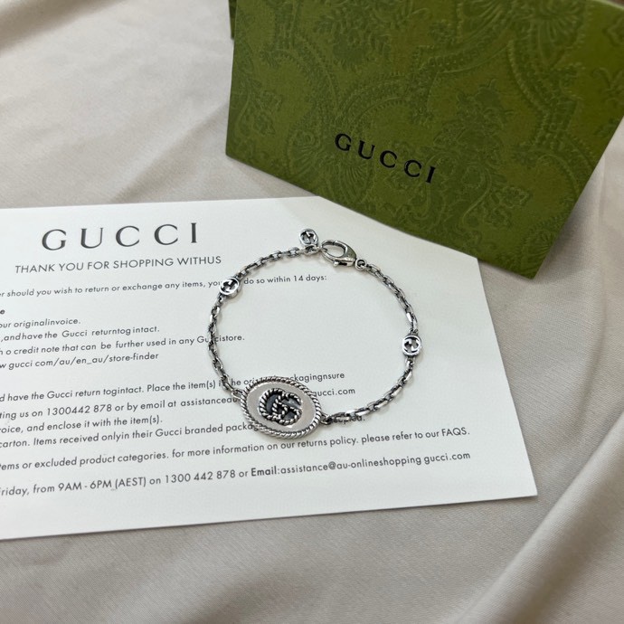 Gucci Double G Bracelet - DopestKickz