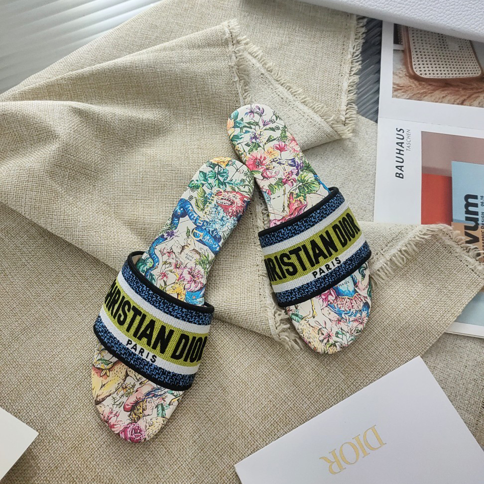 Dior Black Multicolor Embroidered Cotton With D-Constellation Motif Dway Slide - DopestKickz