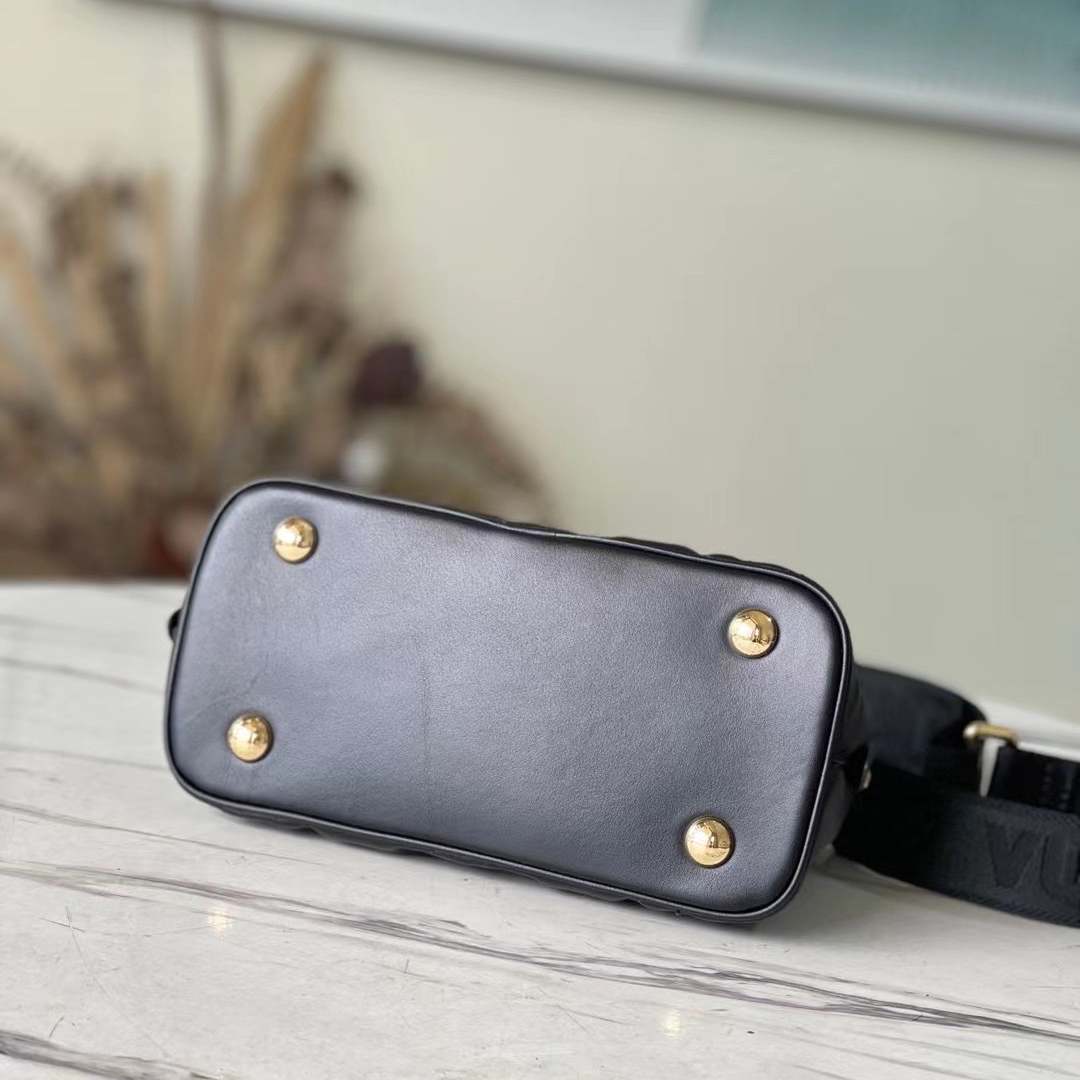 Louis Vuitton Alma BB Handbag(24.5-18-12CM)  M59793 - DopestKickz