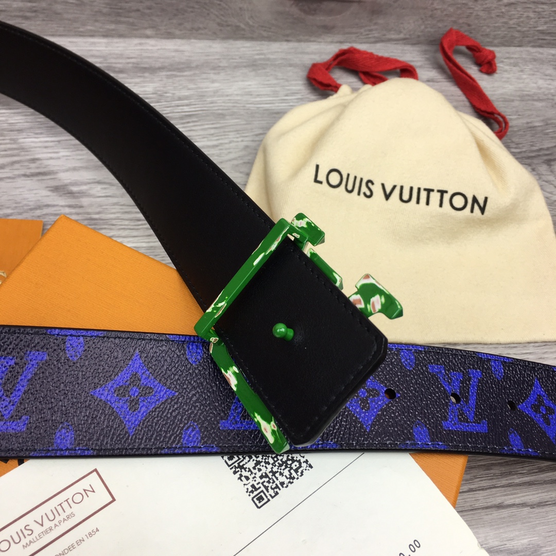 Louis Vuitton Gradient Shape 40MM Reversible Belt - DopestKickz