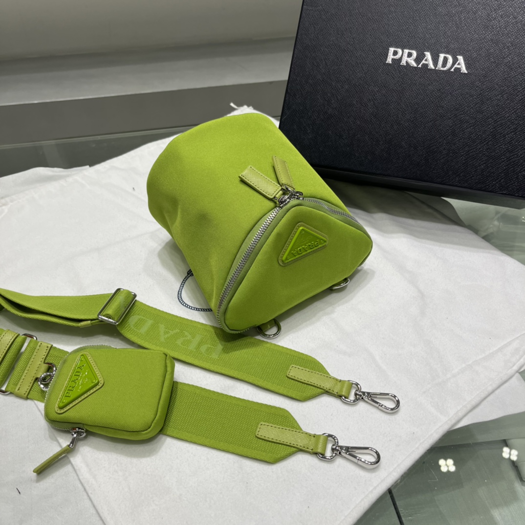 Prada Canvas Shoulder Bag(21-15-15cm)   2VH147 - DopestKickz