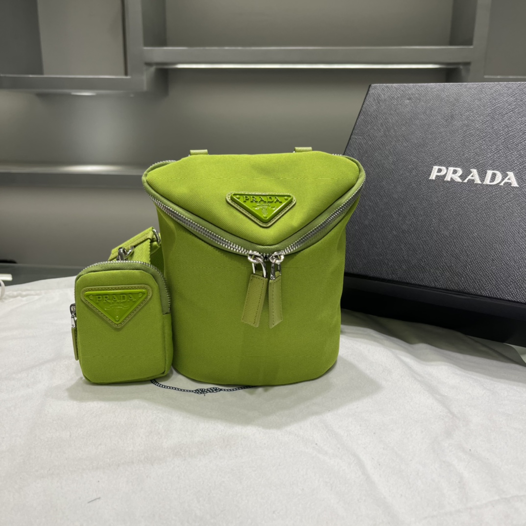 Prada Canvas Shoulder Bag(21-15-15cm)   2VH147 - DopestKickz