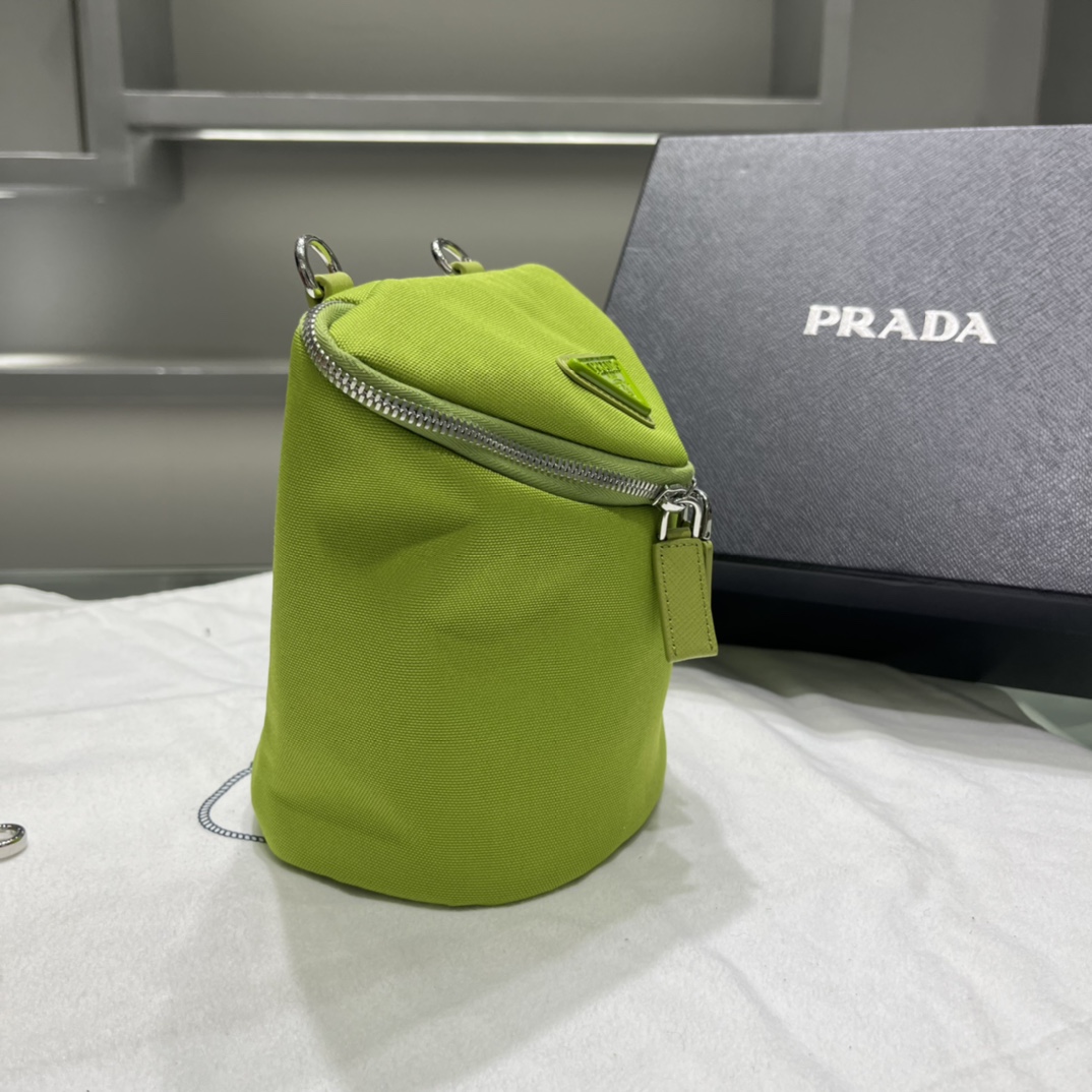 Prada Canvas Shoulder Bag(21-15-15cm)   2VH147 - DopestKickz