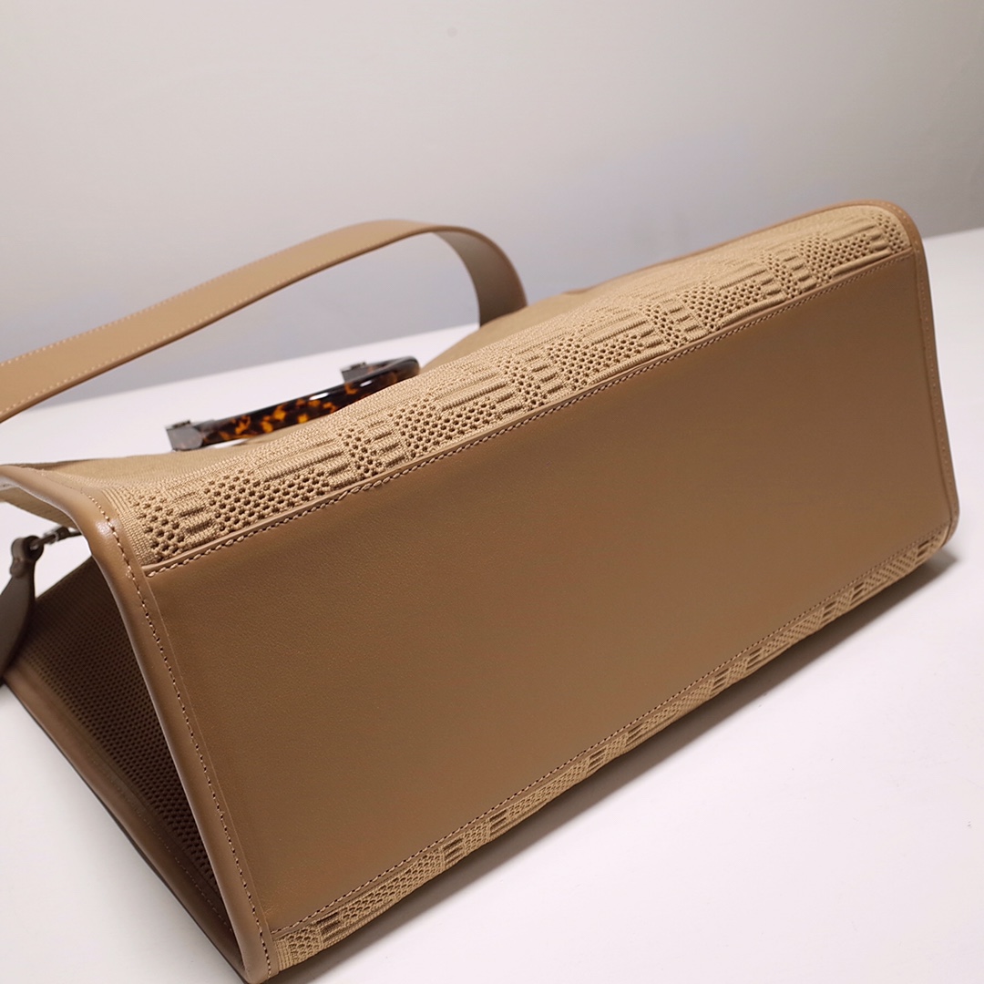 Fendi Sunshine Medium Shopper Bag In Beige(35-31-17cm)  8BH386 - DopestKickz