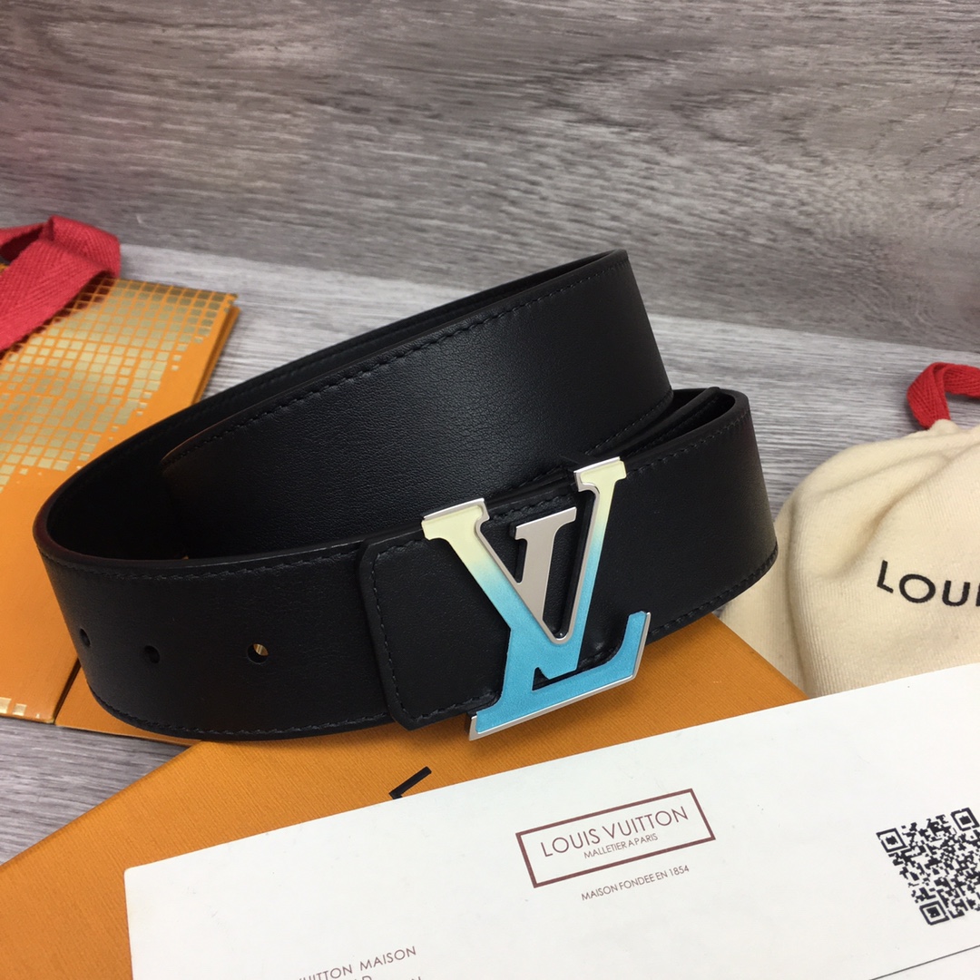 Louis Vuitton Shape 40MM Reversible Belt - DopestKickz