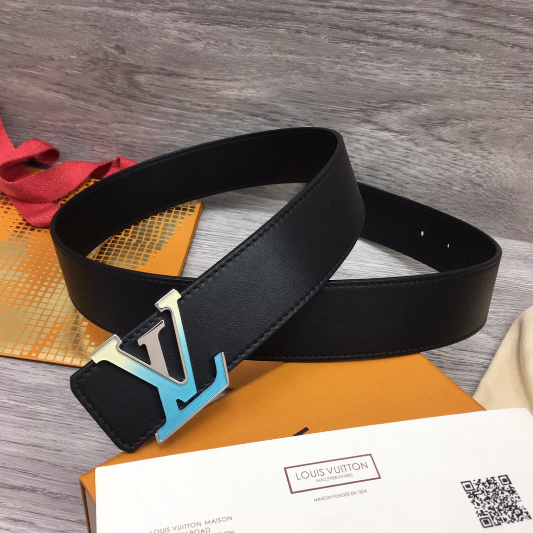 Louis Vuitton Shape 40MM Reversible Belt - DopestKickz