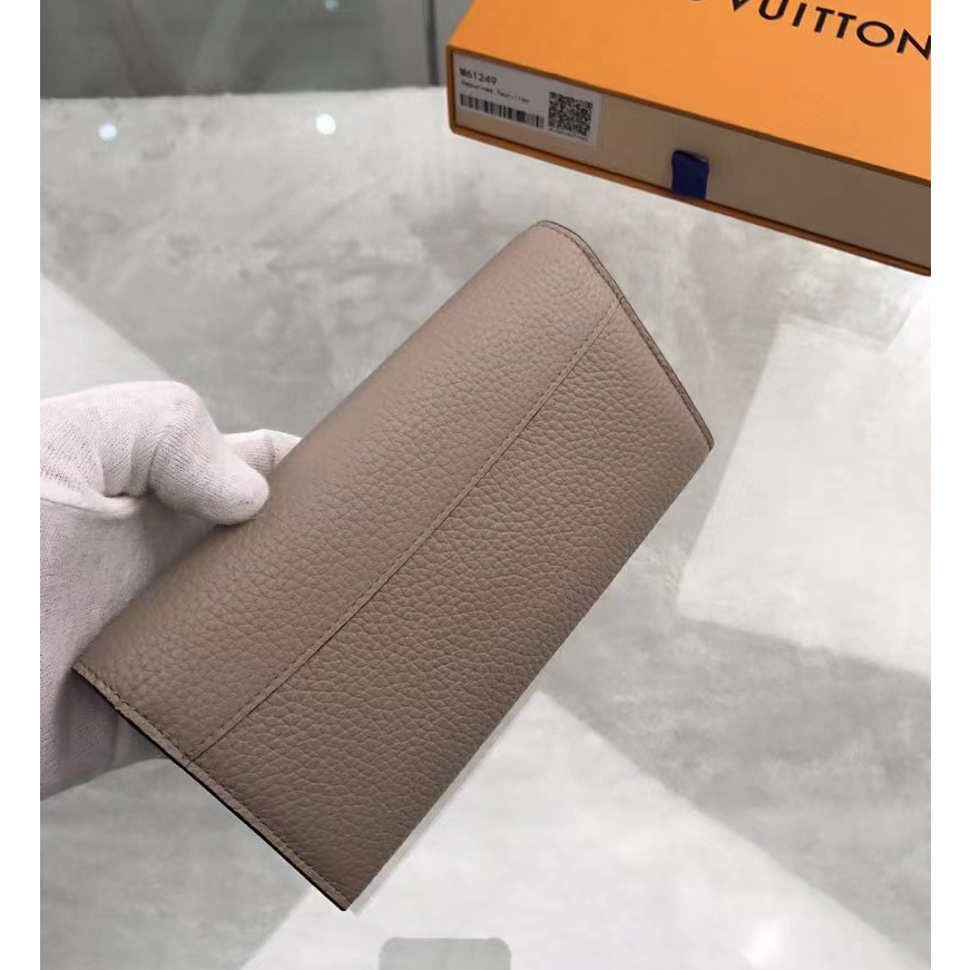 Louis Vuitton Capucines Wallet(19-10-2cm )  M61249 - DopestKickz