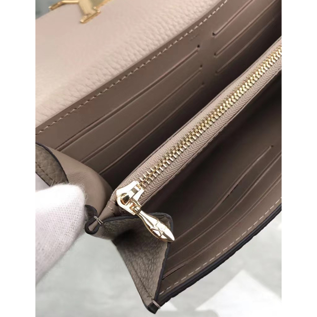 Louis Vuitton Capucines Wallet(19-10-2cm )  M61249 - DopestKickz