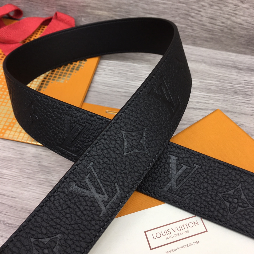 Louis Vuitton Shape 40MM Reversible Belt - DopestKickz