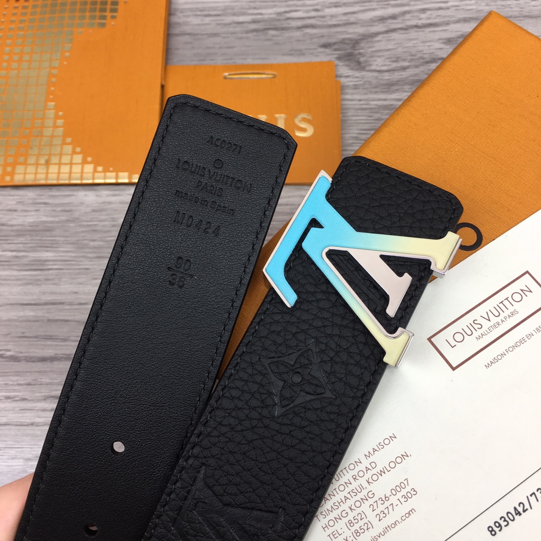 Louis Vuitton Shape 40MM Reversible Belt - DopestKickz