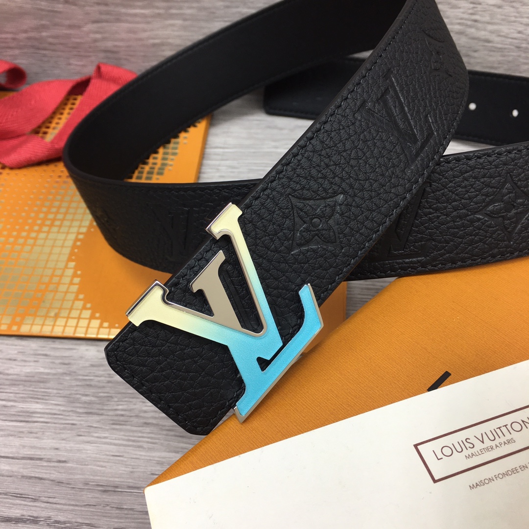 Louis Vuitton Shape 40MM Reversible Belt - DopestKickz