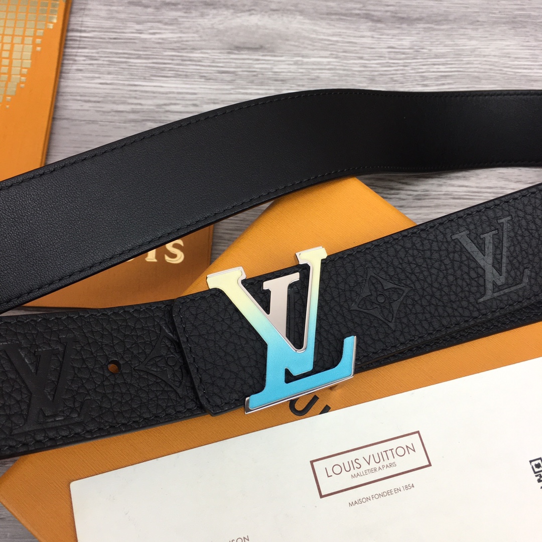 Louis Vuitton Shape 40MM Reversible Belt - DopestKickz