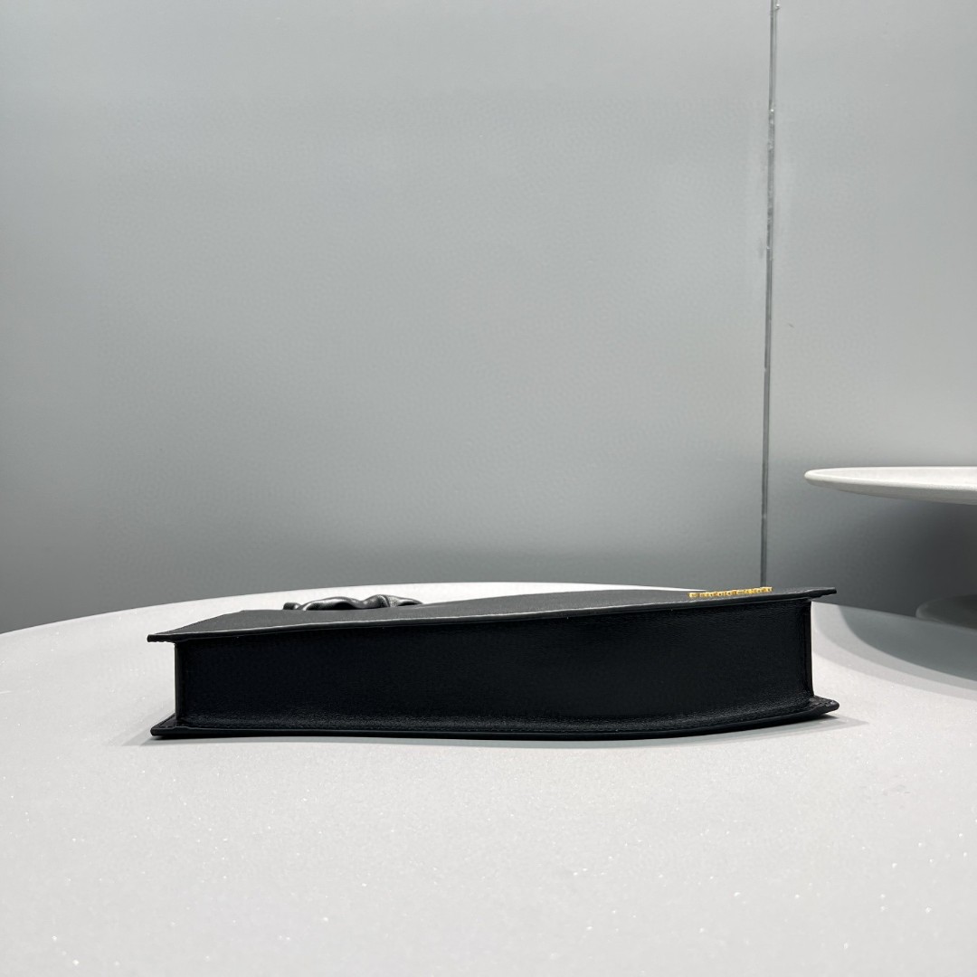 Jacquemus La Vague Ocean Curve Shoulder Bag(33-14.5-6cm) - DopestKickz