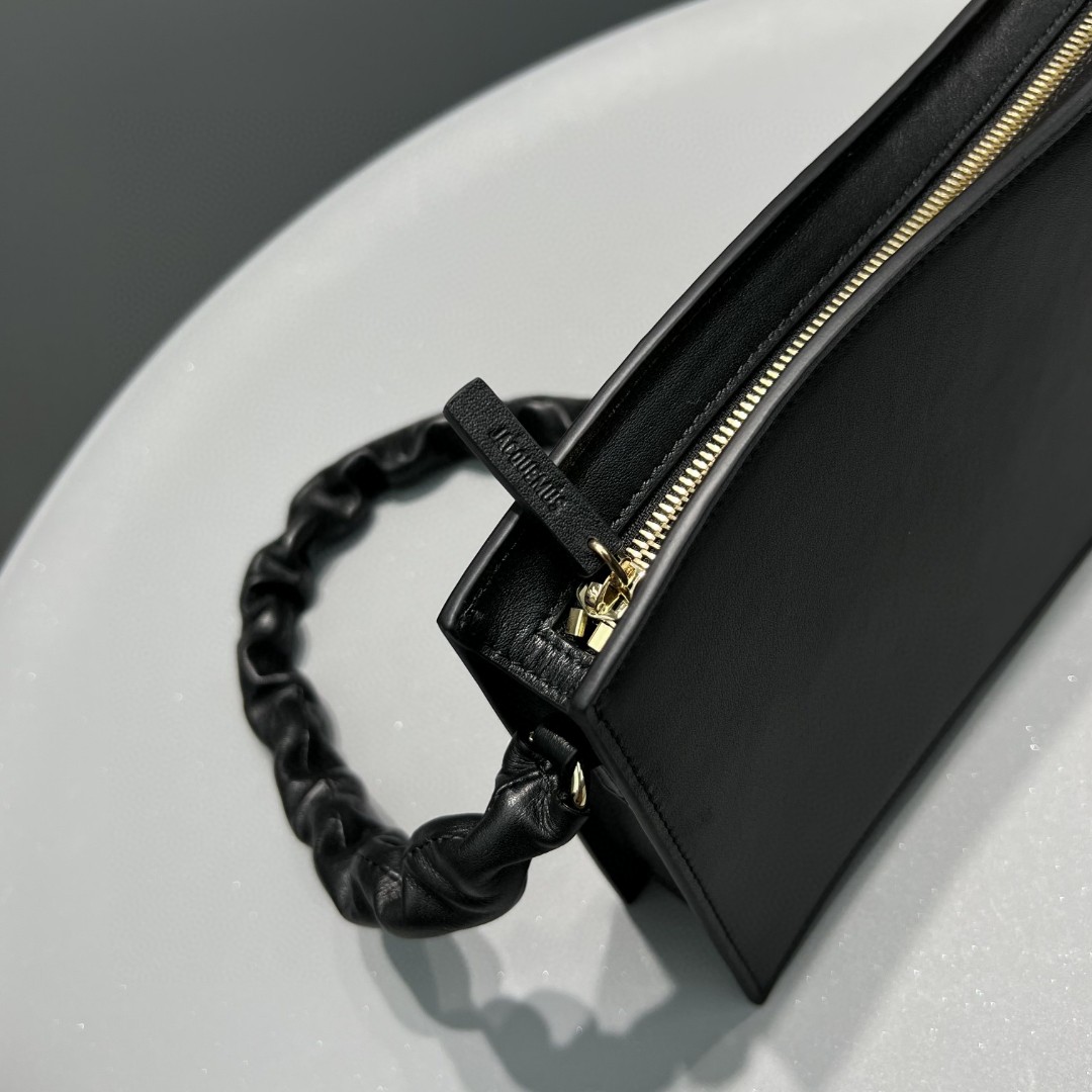 Jacquemus La Vague Ocean Curve Shoulder Bag(33-14.5-6cm) - DopestKickz