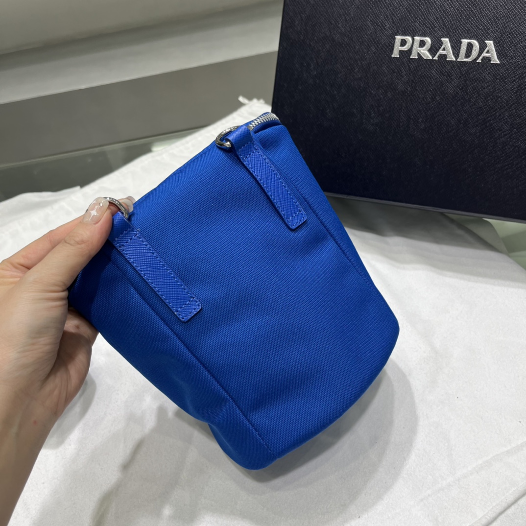 Prada Canvas Shoulder Bag(21-15-15cm)   2VH147 - DopestKickz