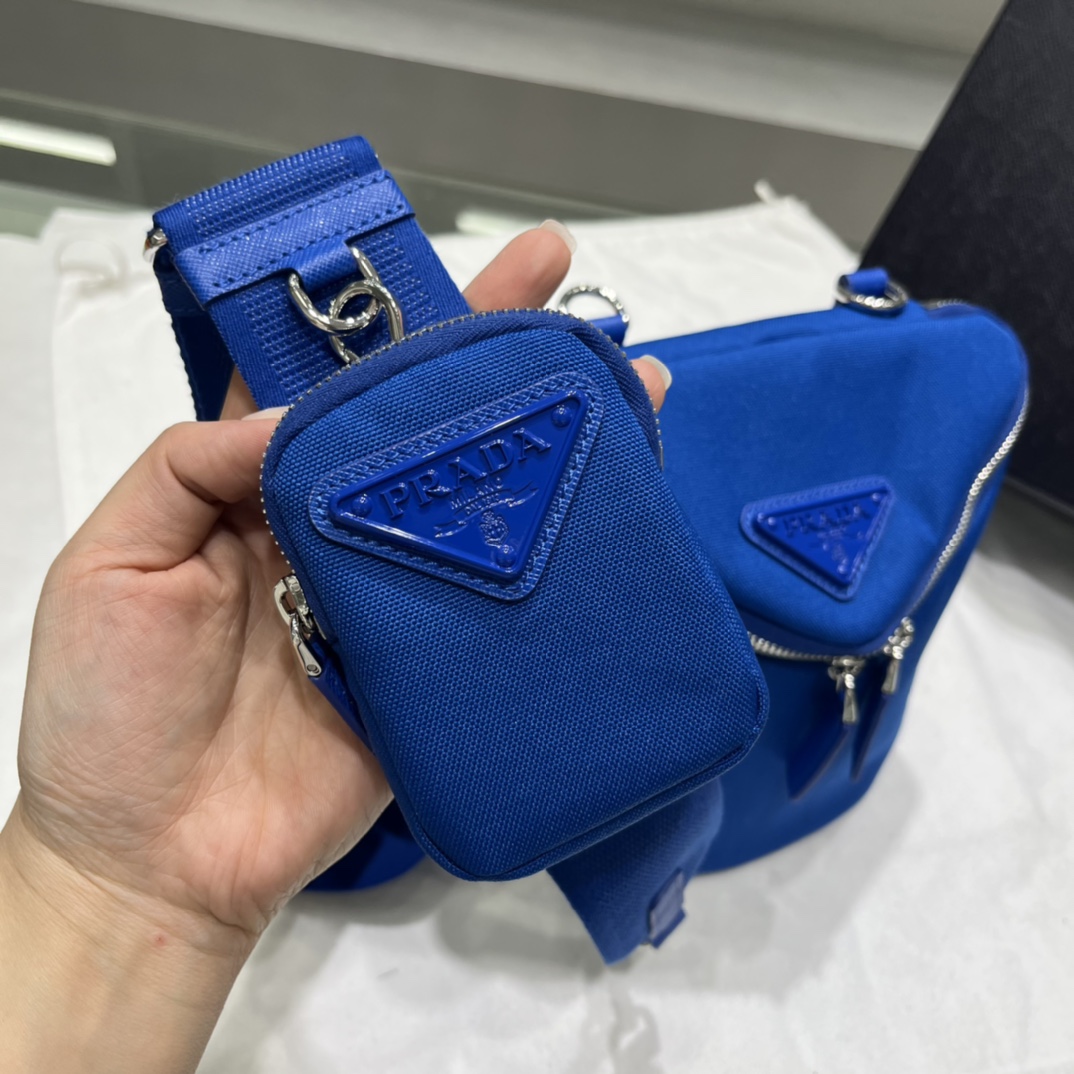 Prada Canvas Shoulder Bag(21-15-15cm)   2VH147 - DopestKickz