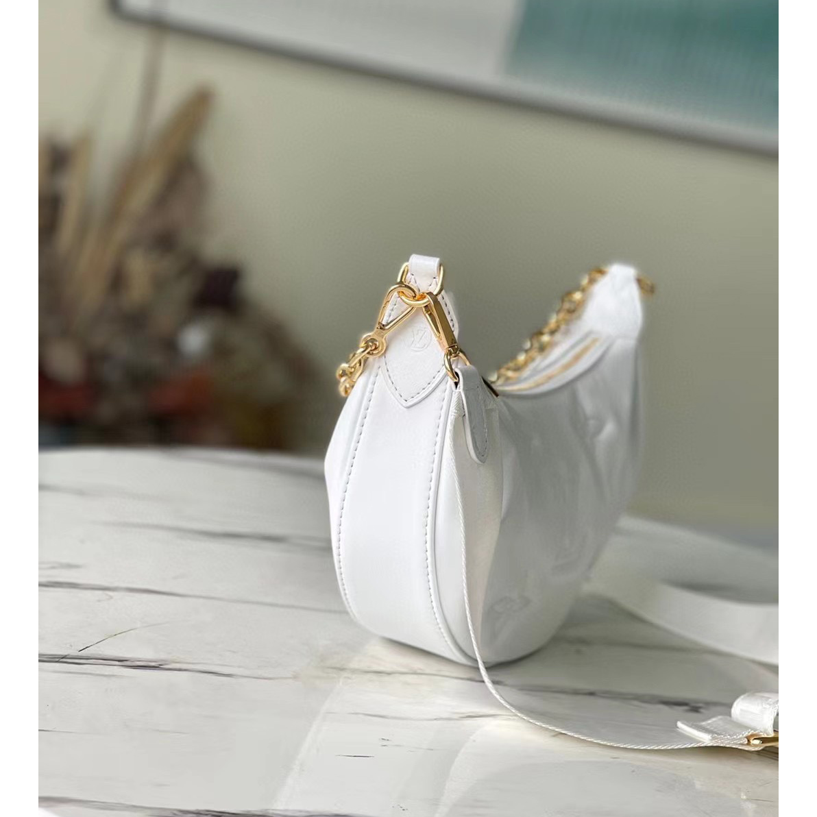 Louis Vuitton Over The Moon Shoulder Bag(27.5-16-7CM)  m59958 - DopestKickz