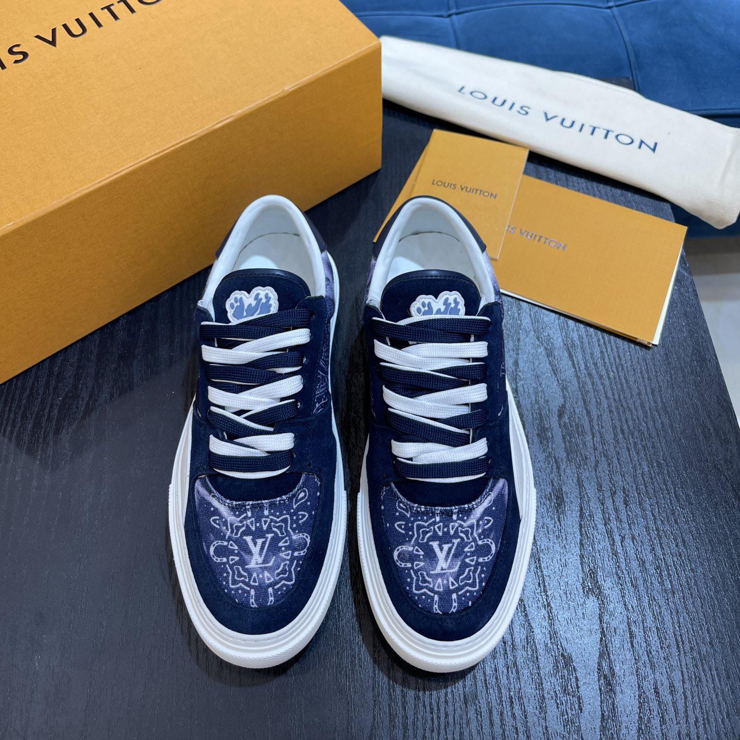 Louis Vuitton LV Ollie Sneaker       1AA7ME - DopestKickz