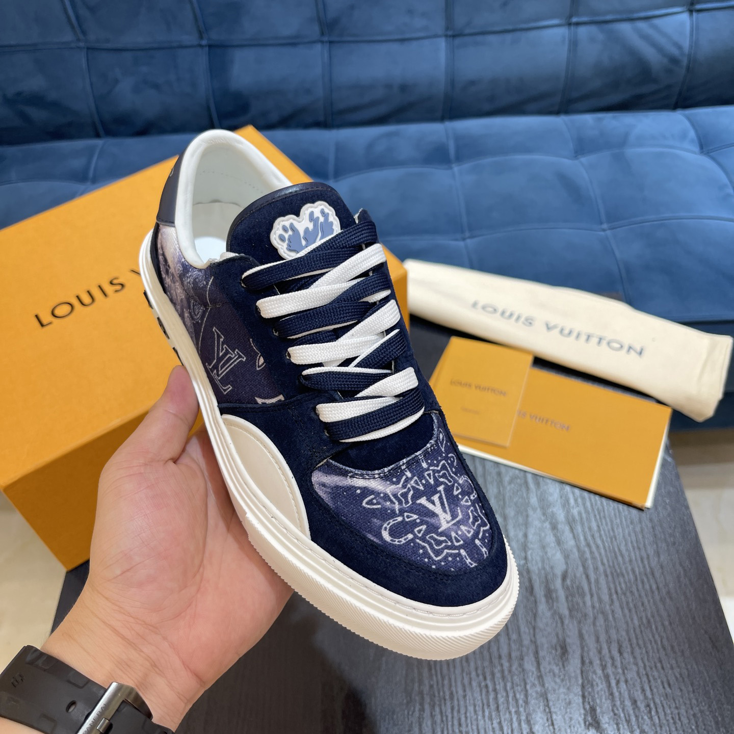 Louis Vuitton LV Ollie Sneaker       1AA7ME - DopestKickz