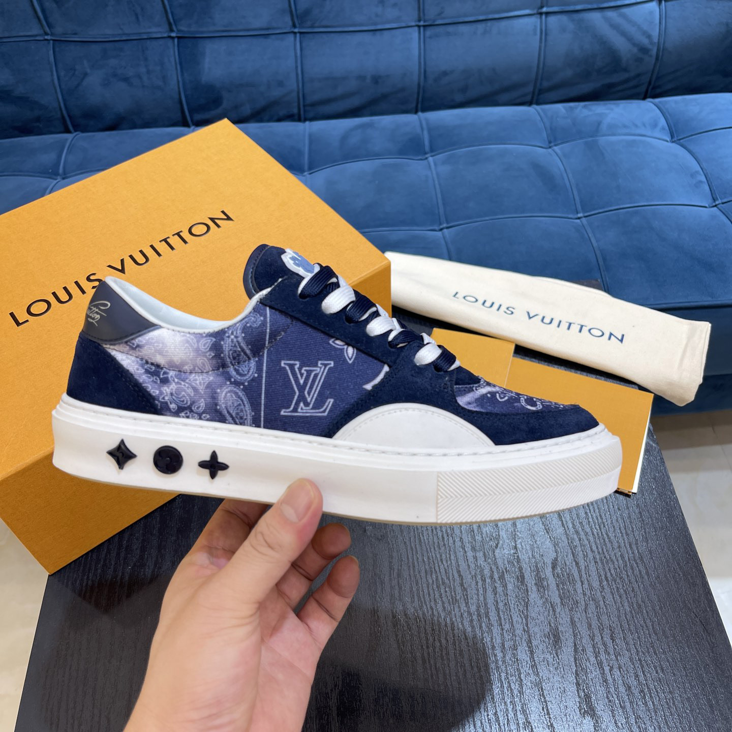 Louis Vuitton LV Ollie Sneaker       1AA7ME - DopestKickz