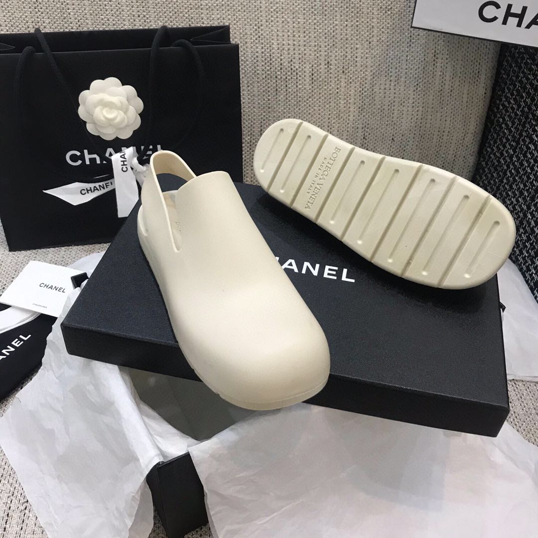 Bottega Veneta Puddle - DopestKickz